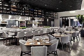 Live by Loews, Arlington, TX