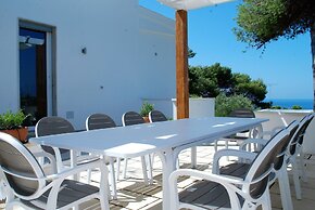 Villa Finibus Terrae