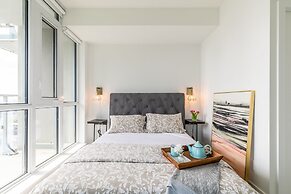 Luxury 2 BD + 2 WC in the heart of Entertainment District