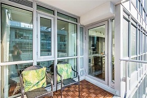 Luxury 2 BD + 2 WC in the heart of Entertainment District