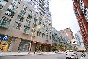 Luxury 2 BD + 2 WC in the heart of Entertainment District