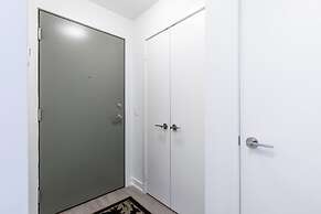 Luxury 2 BD + 2 WC in the heart of Entertainment District