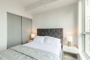 Luxury 2 BD + 2 WC in the heart of Entertainment District