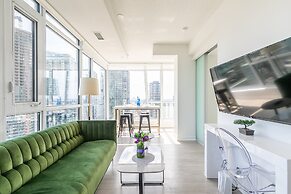 Luxury 2 BD + 2 WC in the heart of Entertainment District