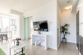 Luxury 2 BD + 2 WC in the heart of Entertainment District