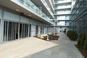 Executive 2 Bedroom Condo Across CN Tower