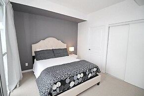 Executive 2 Bedroom Condo Across CN Tower