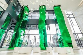 Presidential 1 Bedroom Condo across CN Tower