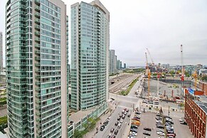 Presidential 1 Bedroom Condo across CN Tower