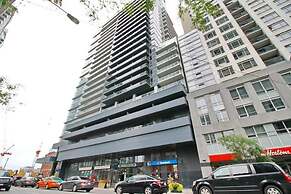 Presidential 1 Bedroom Condo across CN Tower