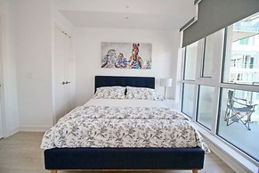 Executive 1 BD in the heart of Entertainment District