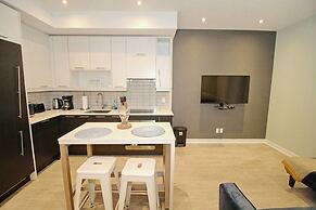 Executive 1 BD in the heart of Entertainment District