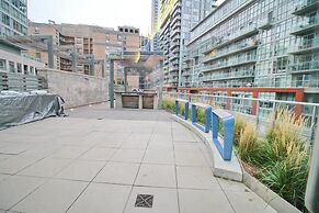 Executive 1 BD in the heart of Entertainment District