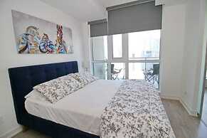 Executive 1 BD in the heart of Entertainment District