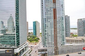 Exquisite High-Rise 1 Bedroom next to Scotia Arena