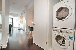 Exquisite High-Rise 1 Bedroom next to Scotia Arena