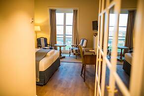 Hotel Schloss Leitheim