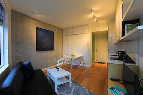 The Janion by Victoria Royal Vacations