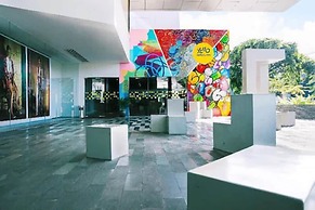 YELLO Hotel Paskal Bandung