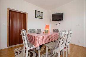 Holiday House Perkic mm