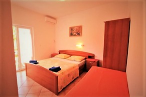 Holiday House Perkic mm