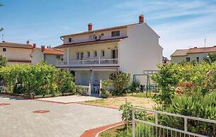 Holiday House Perkic mm