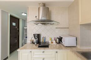 LayMayRest Service Apartment