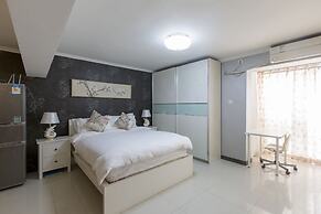 LayMayRest Service Apartment