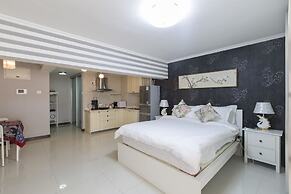 LayMayRest Service Apartment