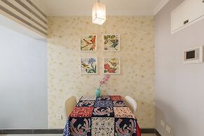 LayMayRest Service Apartment