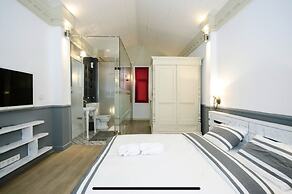 Stylish Triplex House Balat