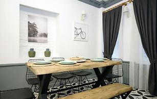 Stylish Triplex House Balat