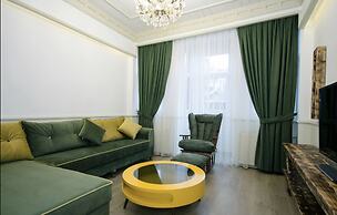 Stylish Triplex House Balat