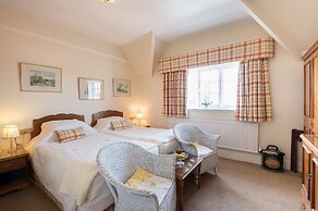 The Old Vicarage Restaurant with Rooms