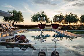 Mythic Olive Villa Views - Private Pool