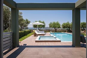 Mythic Olive Villa Views - Private Pool