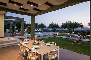 Mythic Olive Villa Views - Private Pool