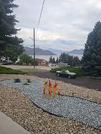 The Chirping Cricket Bed & Breakfast