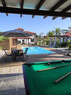 Casa Larrosa Itaúna - Adults Only