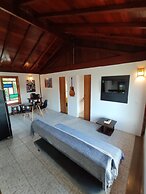 Casa Larrosa Itaúna - Adults Only