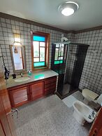 Casa Larrosa Itaúna - Adults Only