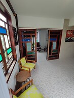 Casa Larrosa Itaúna - Adults Only