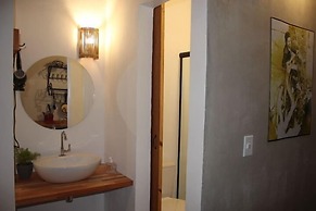 Casa Larrosa Itaúna - Adults Only