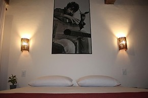 Casa Larrosa Itaúna - Adults Only