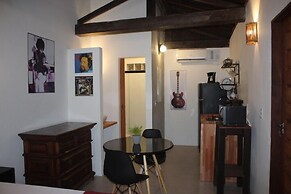 Casa Larrosa Itaúna - Adults Only