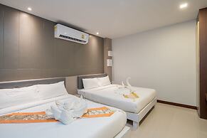 Baan Thai Beach Side Residence