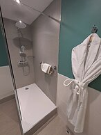The Walnut Tree Hotel