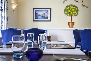 The Walnut Tree Hotel