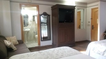 Hotel Hacienda Los Narcisos