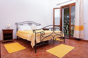 Monte Pirastru Country Resort